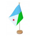 Drapeau de table Djibouti socle bois